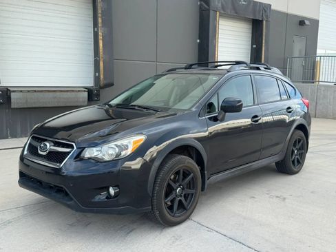 Used 2014 Subaru Crosstrek 2.0i Limited AWD/4WD image 1