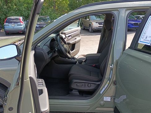 Used 2026 Honda CR-V TrailSport image 11