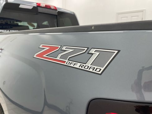Used 2015 Chevrolet Silverado 1500 LTZ Z71 AWD/4WD image 19