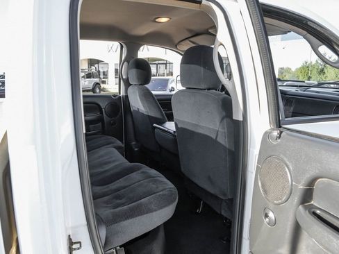 Used 2003 Dodge Ram 2500 Truck SLT image 38