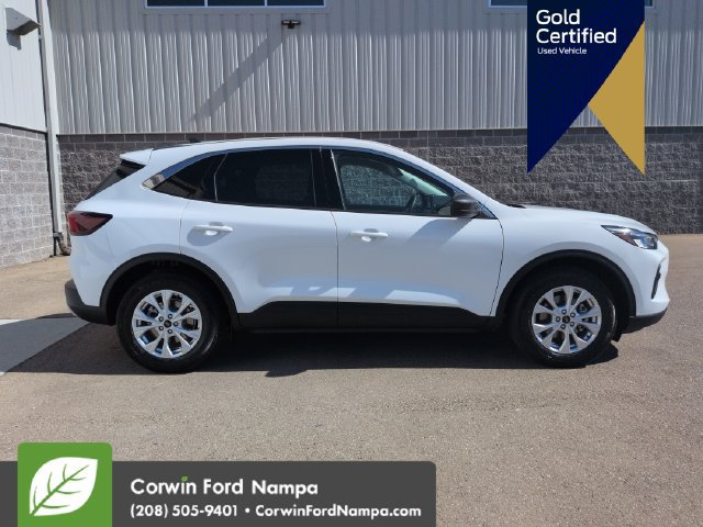 Used 2024 Ford Escape Active FWD image 2