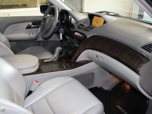 Used 2012 Acura MDX w/ Technology Package AWD/4WD image 29