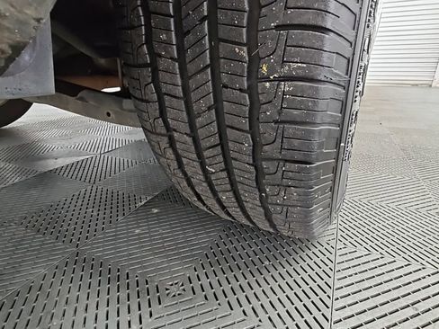 Used 2016 Jeep Cherokee Sport image 43