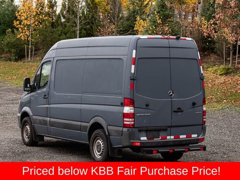 Used 2018 Mercedes-Benz Sprinter 144 Cargo image 6
