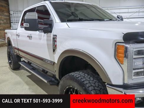 Used 2019 Ford F250 Lariat w/ Lariat Ultimate Package image 29
