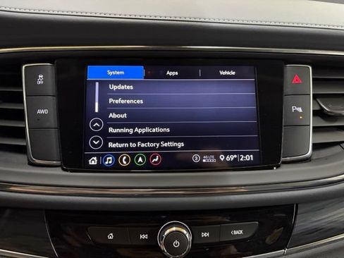 Used 2021 Buick Enclave Essence w/ Sun And Navigation Package AWD/4WD image 64