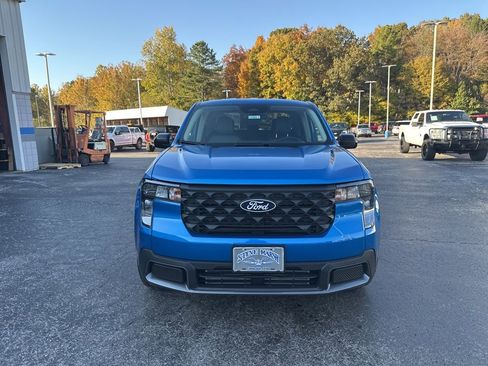 New 2025 Ford Maverick XLT w/ XLT Luxury Package image 8