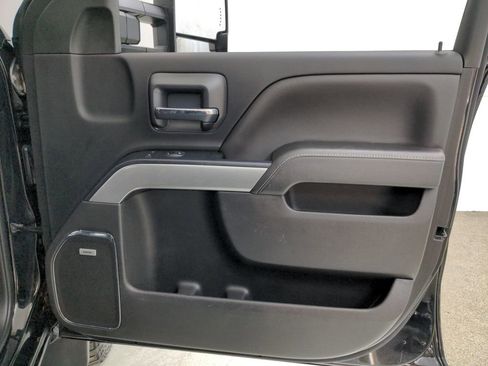 Used 2018 Chevrolet Silverado 2500 LTZ w/ Duramax Plus Package AWD/4WD image 29