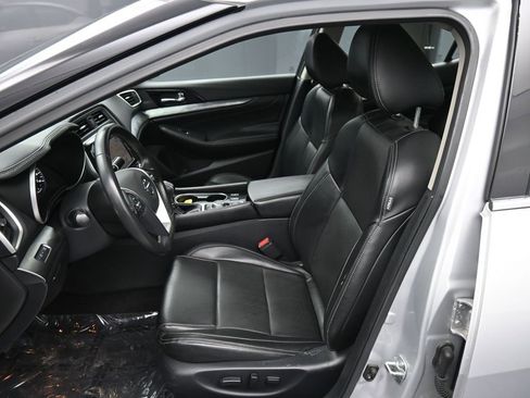 Used 2020 Nissan Maxima 3.5 SV w/ Floor Mat Group image 18