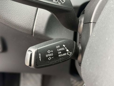 Used 2016 Audi Q5 2.0T Premium Plus w/ Technology Package image 29