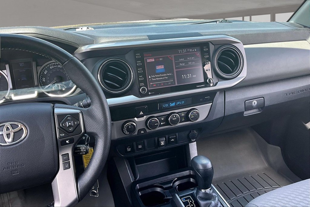 Used 2022 Toyota Tacoma SR5 w/ Technology Package AWD/4WD image 10
