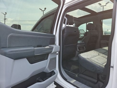 Used 2024 Ford F350 Limited w/ FX4 Off-Road Package AWD/4WD image 13