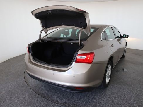 Used 2024 Chevrolet Malibu LT image 30