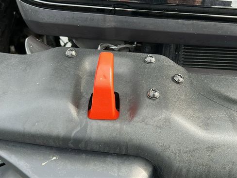 Used 2024 Jeep Gladiator Mojave w/ Technology Group image 29