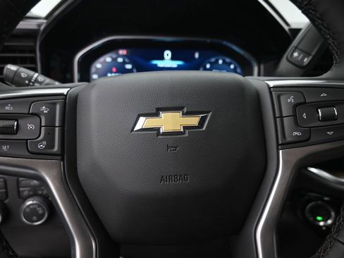 New 2026 Chevrolet Silverado 1500 LT w/ Z71 Off-Road Package AWD/4WD image 17
