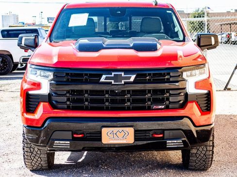 Used 2022 Chevrolet Silverado 1500 LT Trail Boss w/ LT Trail Boss Premium Package image 9