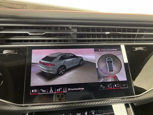 New 2026 Audi SQ8 Prestige image 24