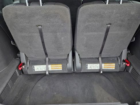 Used 2014 Ford Explorer XLT w/ Equipment Group 202A image 8