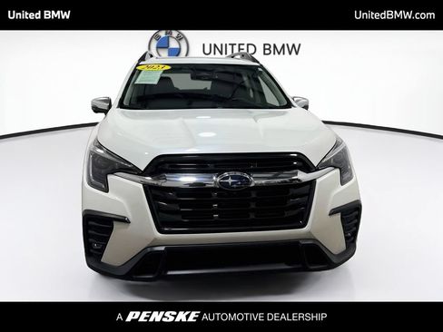 Used 2023 Subaru Ascent Limited w/ Technology Package AWD/4WD image 2