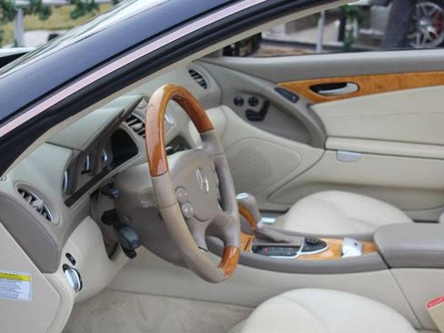 Used 2007 Mercedes-Benz SL 550 SL 550 image 17