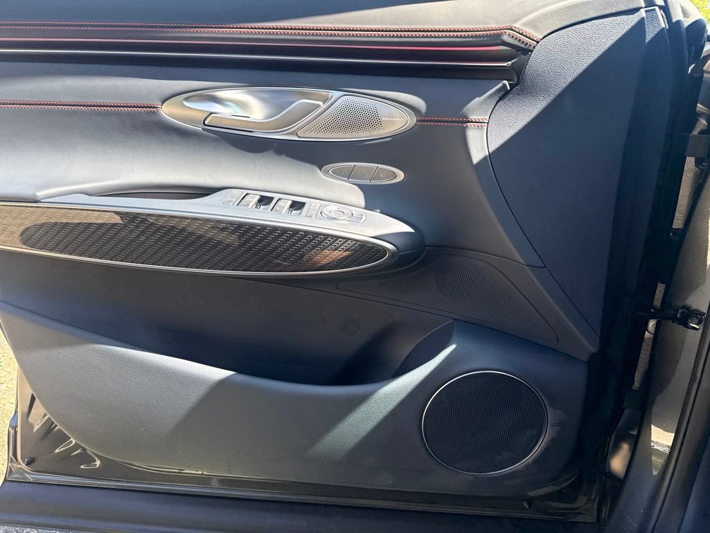 New 2027 Genesis GV70 3.5T Prestige AWD/4WD image 14