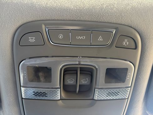 Used 2020 Kia Telluride SX w/ SX Prestige Package image 28