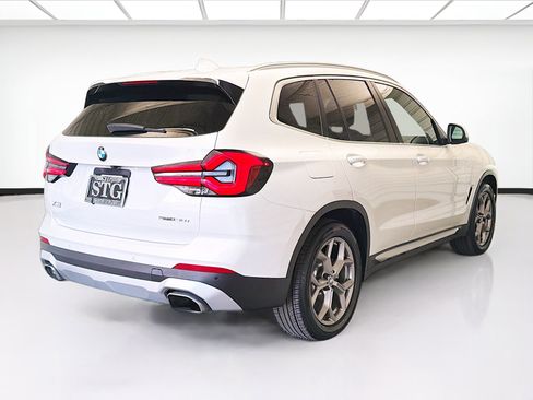 Used 2024 BMW X3 sDrive30i w/ Convenience Package image 4