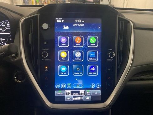 Used 2024 Subaru Crosstrek 2.0i Premium image 15