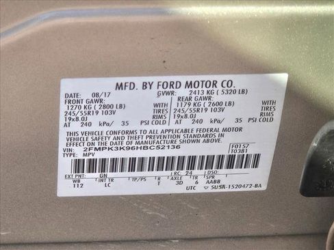 Used 2017 Ford Edge Titanium w/ Technology Package image 24