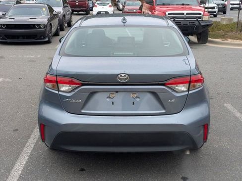 Used 2023 Toyota Corolla LE image 4