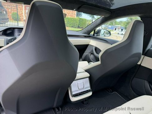 Used 2026 Tesla Model S Plaid AWD/4WD image 11