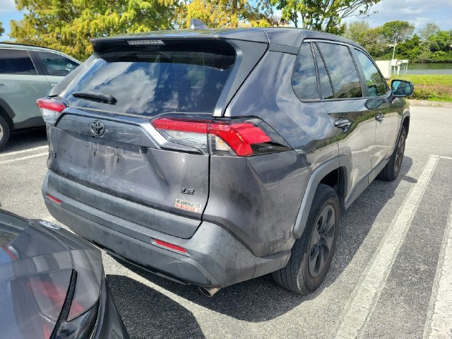 Used 2024 Toyota RAV4 LE FWD image 4