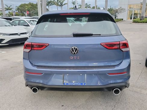 New 2026 Volkswagen GTI SE image 4