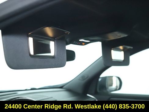 Used 2024 GMC Acadia Elevation FWD image 19