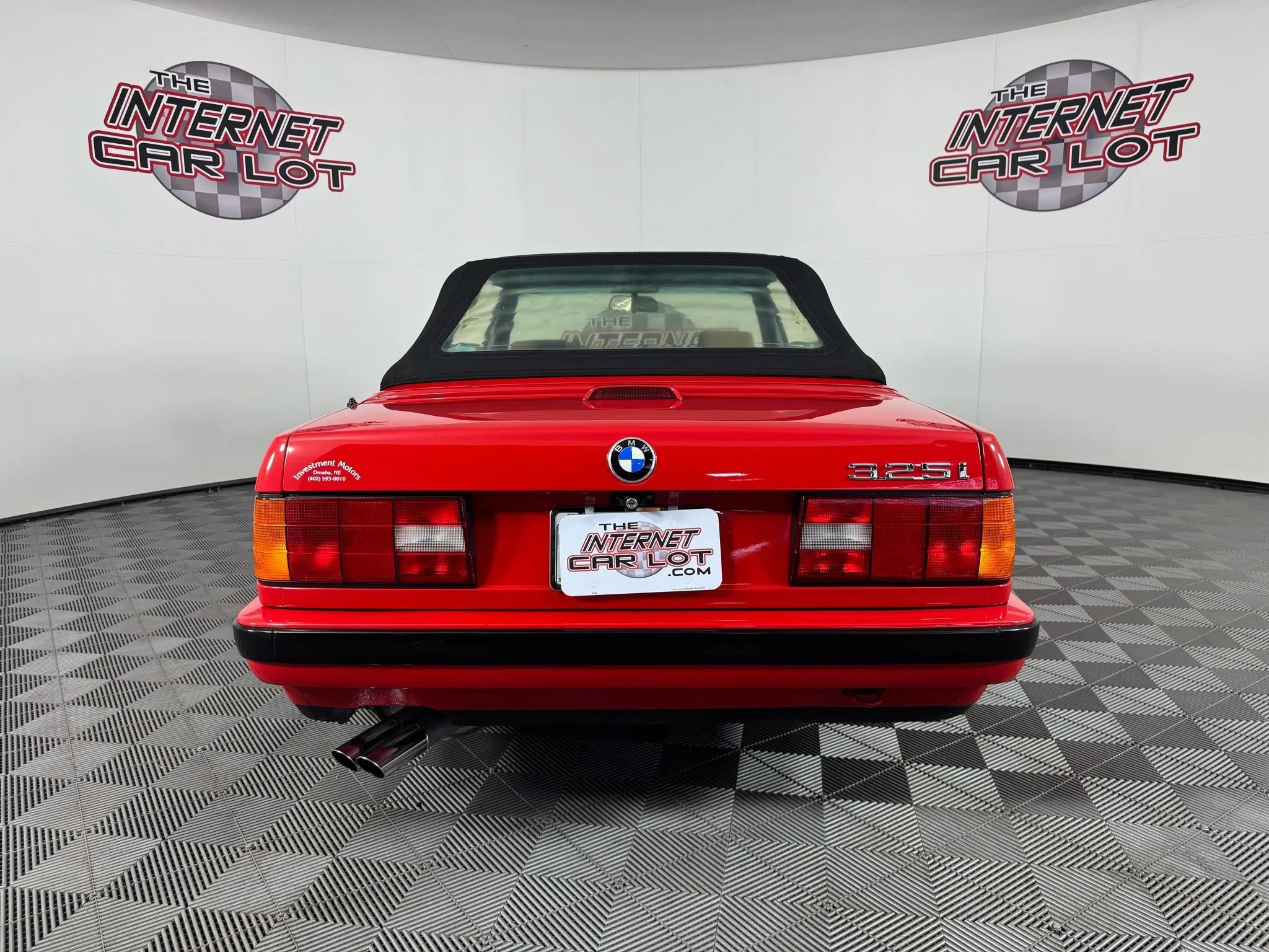 Used 1991 BMW 325i Convertible RWD image 16