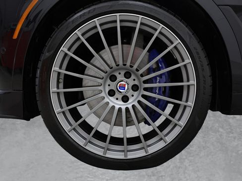 Used 2024 BMW ALPINA XB7 AWD/4WD image 9
