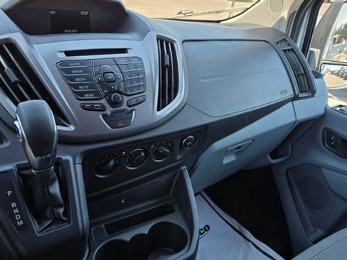 Used 2019 Ford Transit 150 XLT image 18