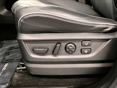 Used 2025 INFINITI QX80 Sensory AWD/4WD image 39