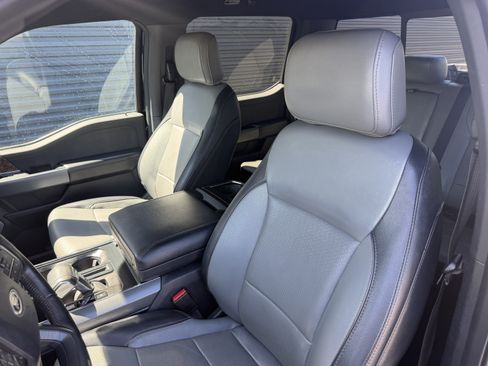 Used 2023 Ford F150 Lightning Lariat AWD/4WD image 5