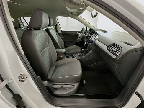 Used 2020 Volkswagen Tiguan S FWD image 27