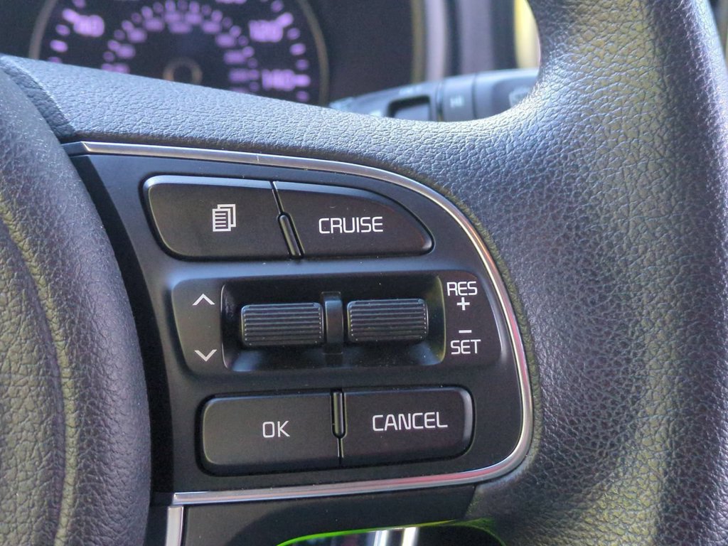 Used 2017 Kia Sportage LX AWD/4WD image 16