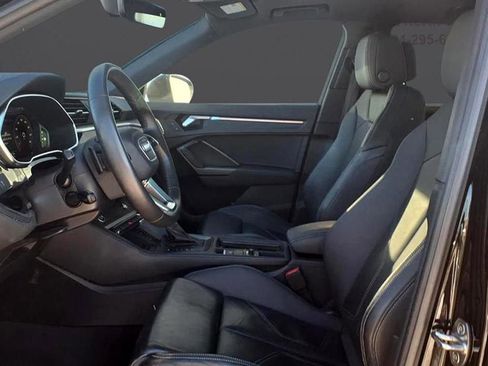 Used 2024 Audi Q3 2.0T Premium Plus w/ Premium Plus Package image 7