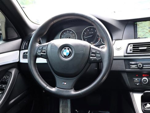 Used 2013 BMW 550i xDrive Sedan AWD/4WD image 13