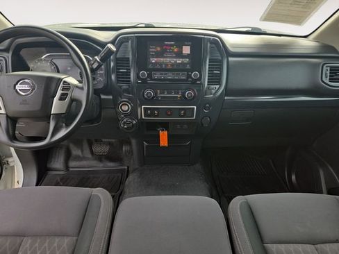 Used 2022 Nissan Titan S w/ S Utility Package image 10
