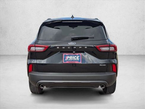 Used 2025 Ford Escape ST-Line image 6