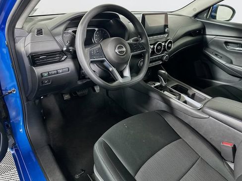 Used 2024 Nissan Sentra SV FWD image 10