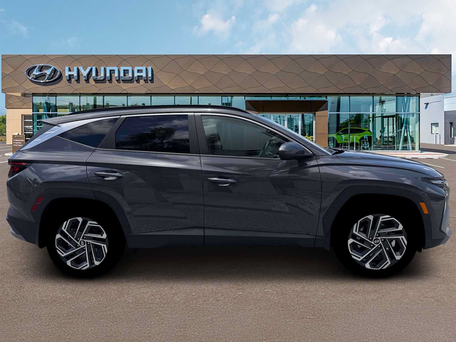 New 2026 Hyundai Tucson SEL Plus FWD image 9