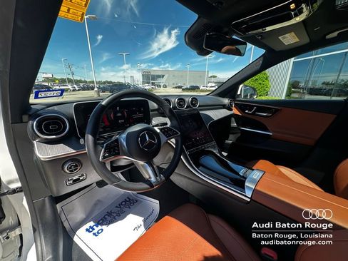 Used 2025 Mercedes-Benz C 300 Sedan image 7