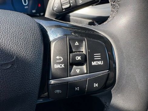 Used 2024 Ford Escape Platinum AWD/4WD image 25