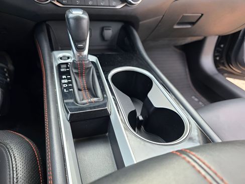 Used 2024 Nissan Altima 2.5 SR image 25